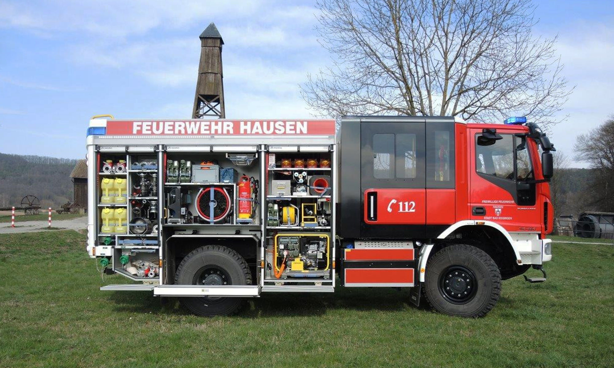 Das Highlight der Ausstattung der Freiwilligen Feuerwehr Hausen ist das Feuerwehrauto LF20 KATS 41/1.